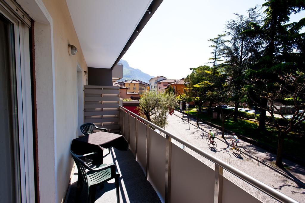Hotel Rubino Nago-Torbole Ngoại thất bức ảnh
